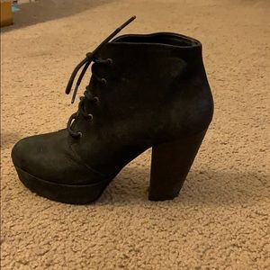 Steve Madden black Raspy boots